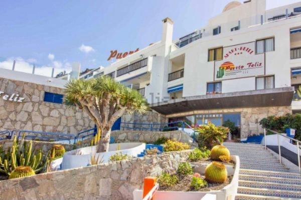Seaview Oasis: Puerto Rico Apartment with Pool and Parking Exterior photo